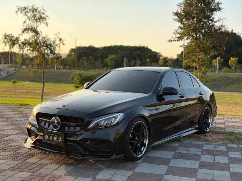 C43 AMG 4MATIC 四顆鍵 中古車照片